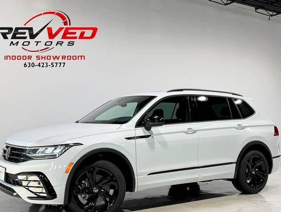 VOLKSWAGEN TIGUAN 4MOTION 2024 3VV8B7AX3RM165246 image